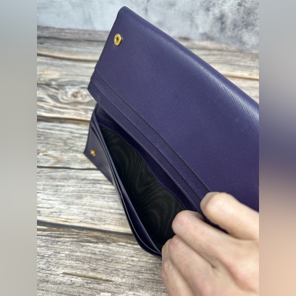 Prada Saffiano Leather Wallet Purple EUC - Picture 4 of 16
